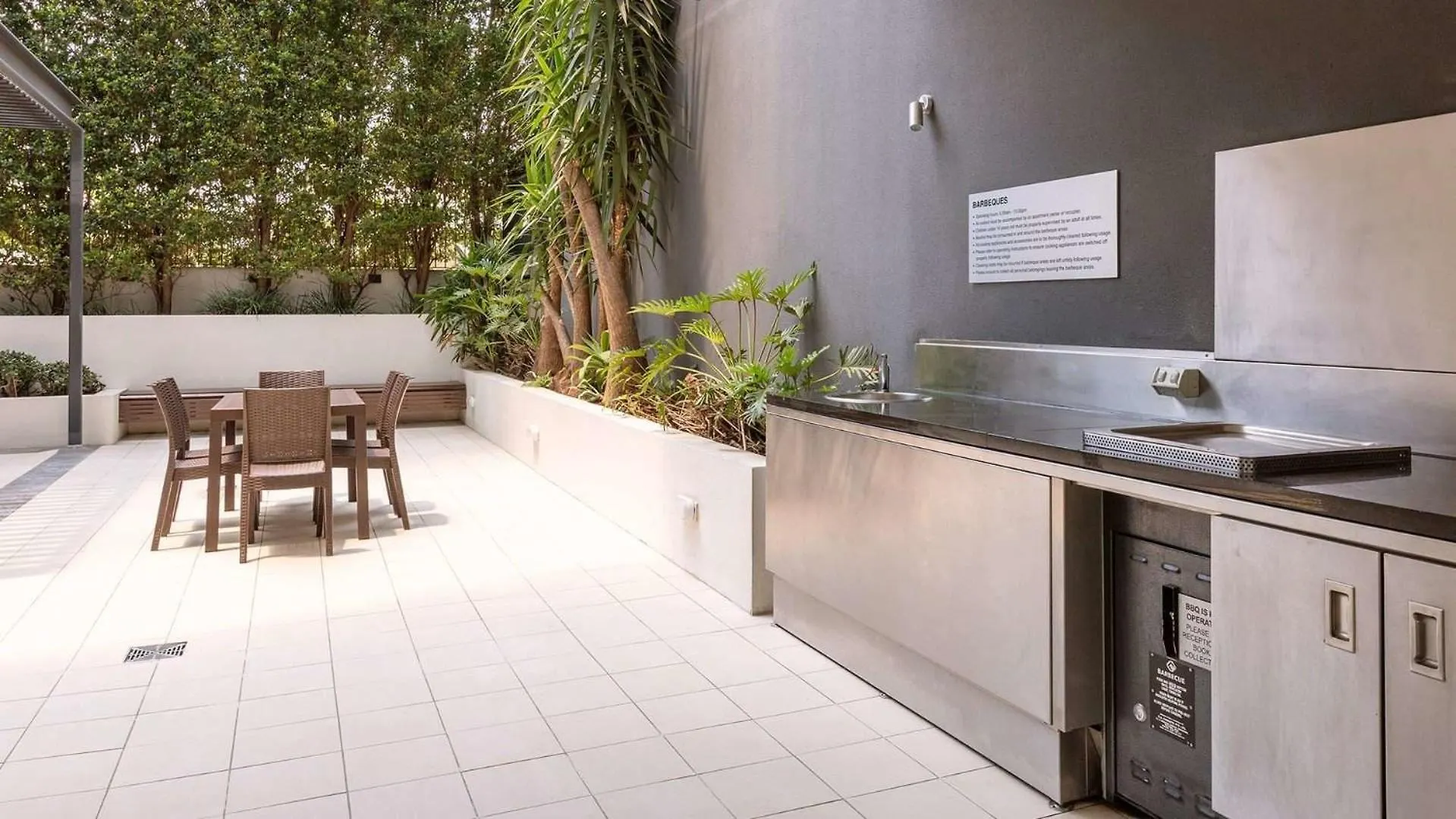 S&P Apartments - Charlotte St Brisbane
